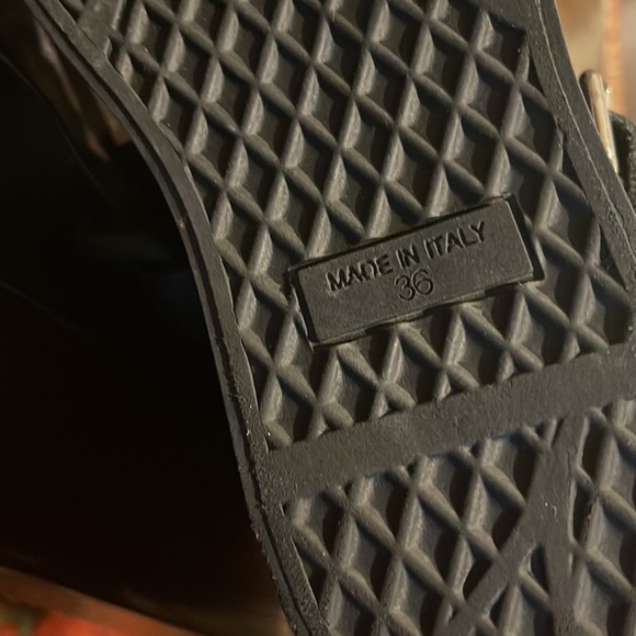 Giuseppe Zanotti - Picture 5 of 7